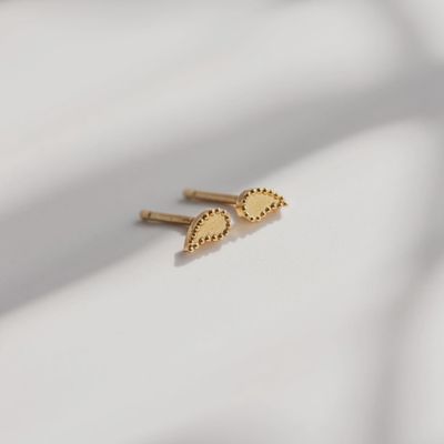 Gold Seed Card Yin Studs - 2664