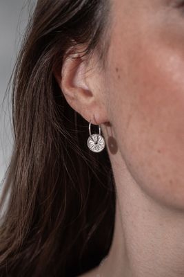 Silver Daisy Earrings - 2618