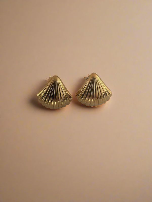 Fan Stud Earrings
