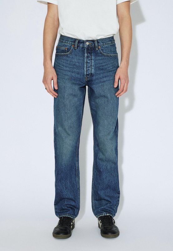 Stream Dark Fade Vintage Dash Jeans