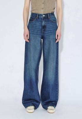 Stream Dark Fade Vintage Donna Jeans
