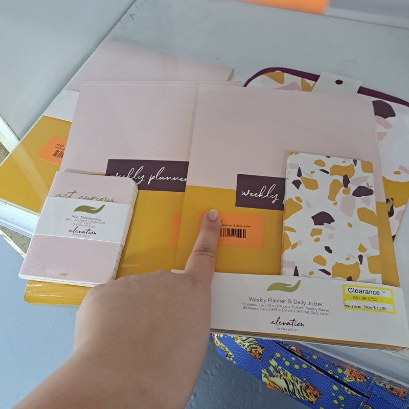 weekly planner &amp; daily jotter