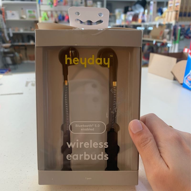 Heyday Wireless Earbuds/ Bluetooth 5.0 Enabled