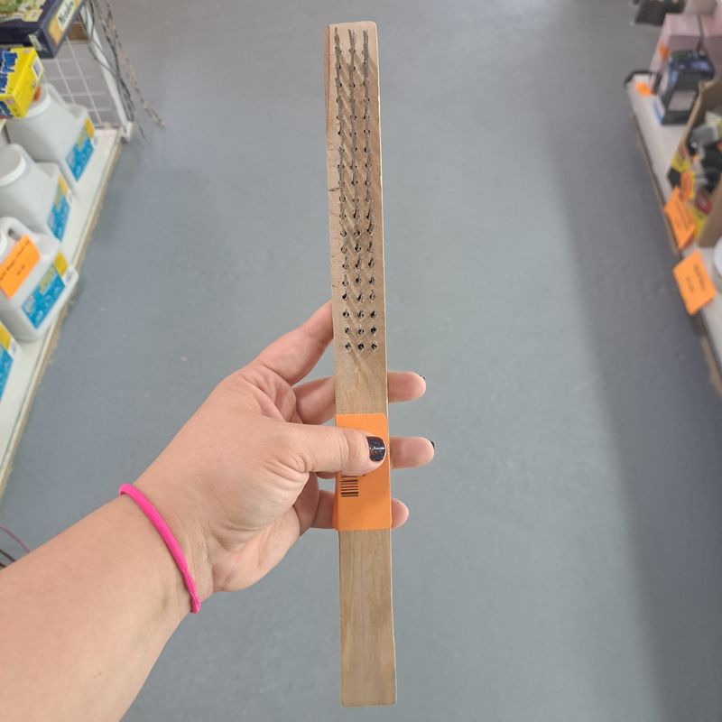 long wire brush