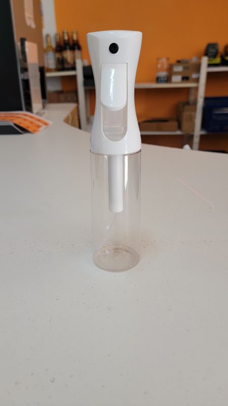 Fine mist sprayer