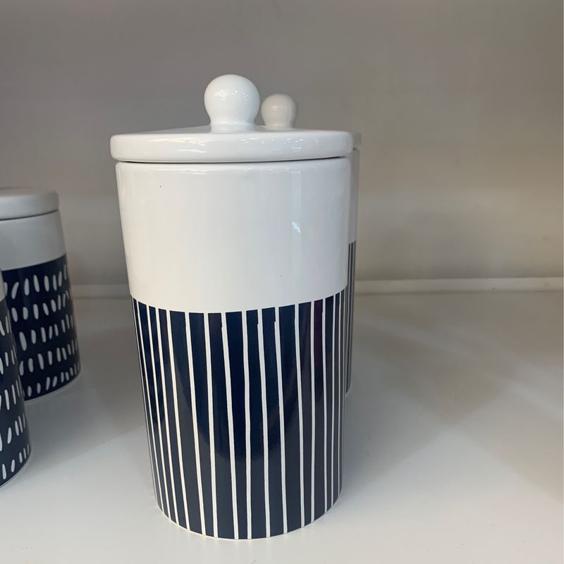 Pd home &amp; garden tall canister