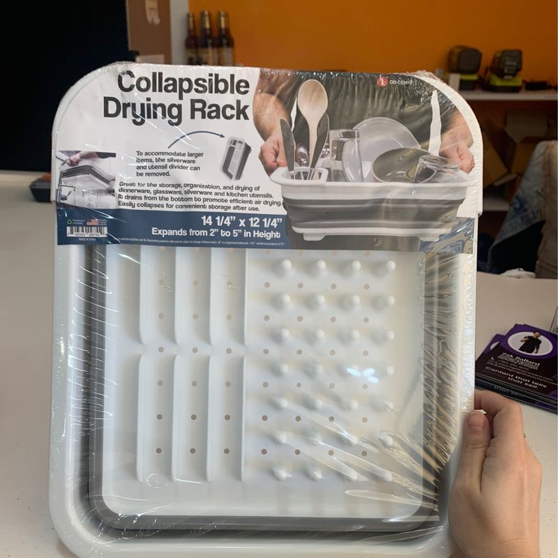 Collapsible drying rack