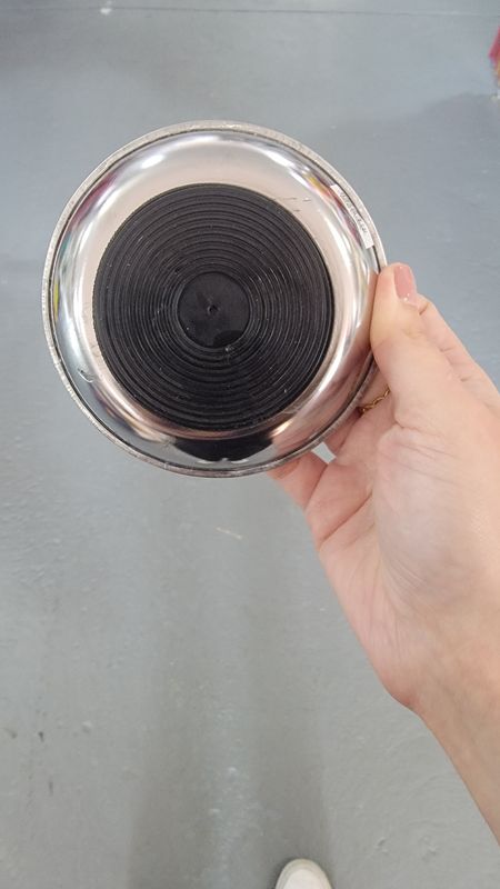 4" magnetic parts tray Grip