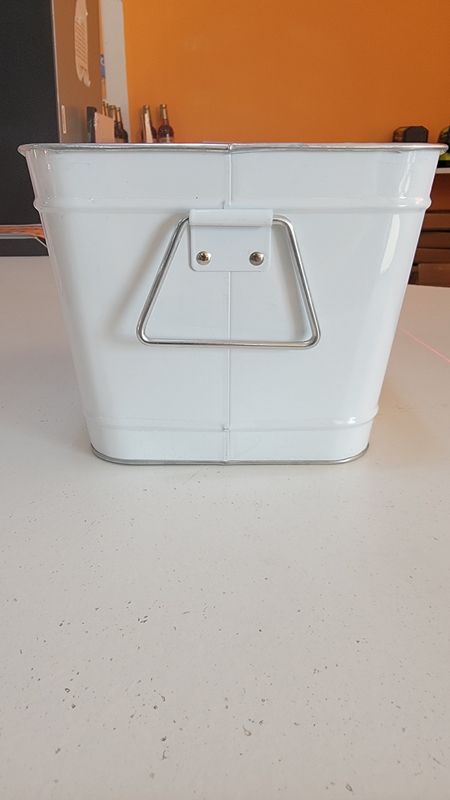 Cold Drinks Bucket