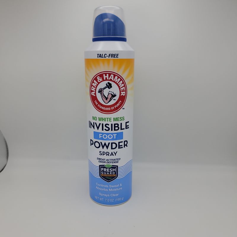 No mess foot powder spray