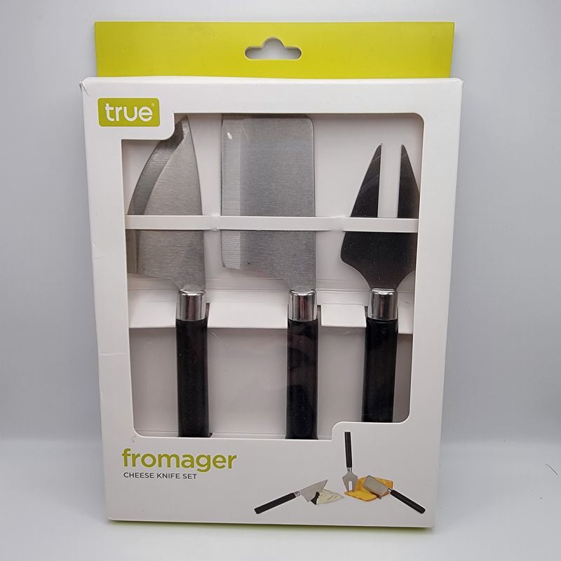 Fromager cheese knife set