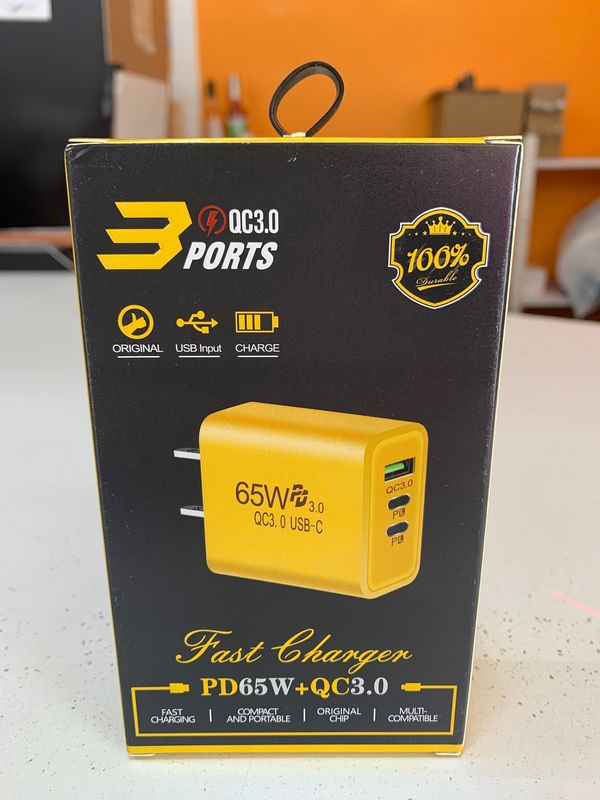 3 Ports 65W Fast Chargers