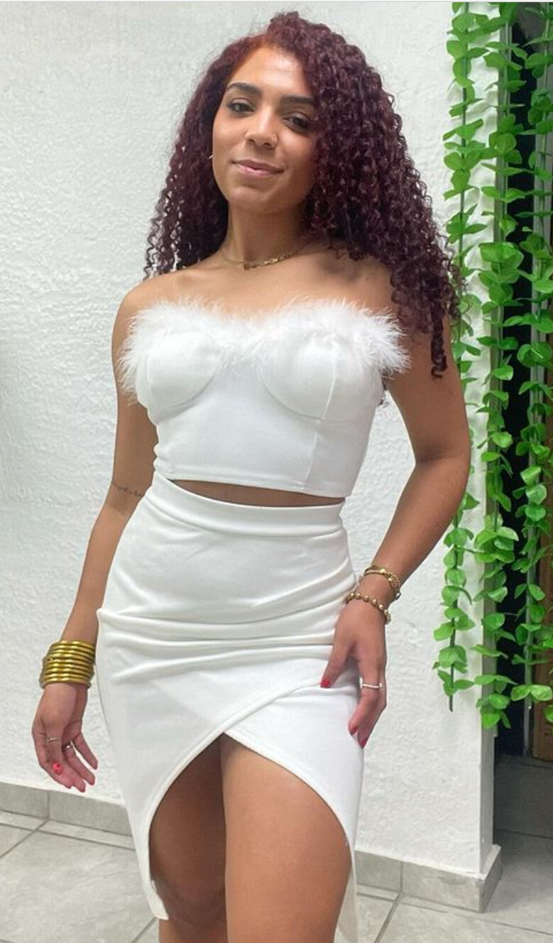 Fluffy White Set