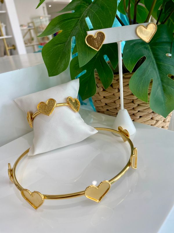 Gold Heart Choker Trio