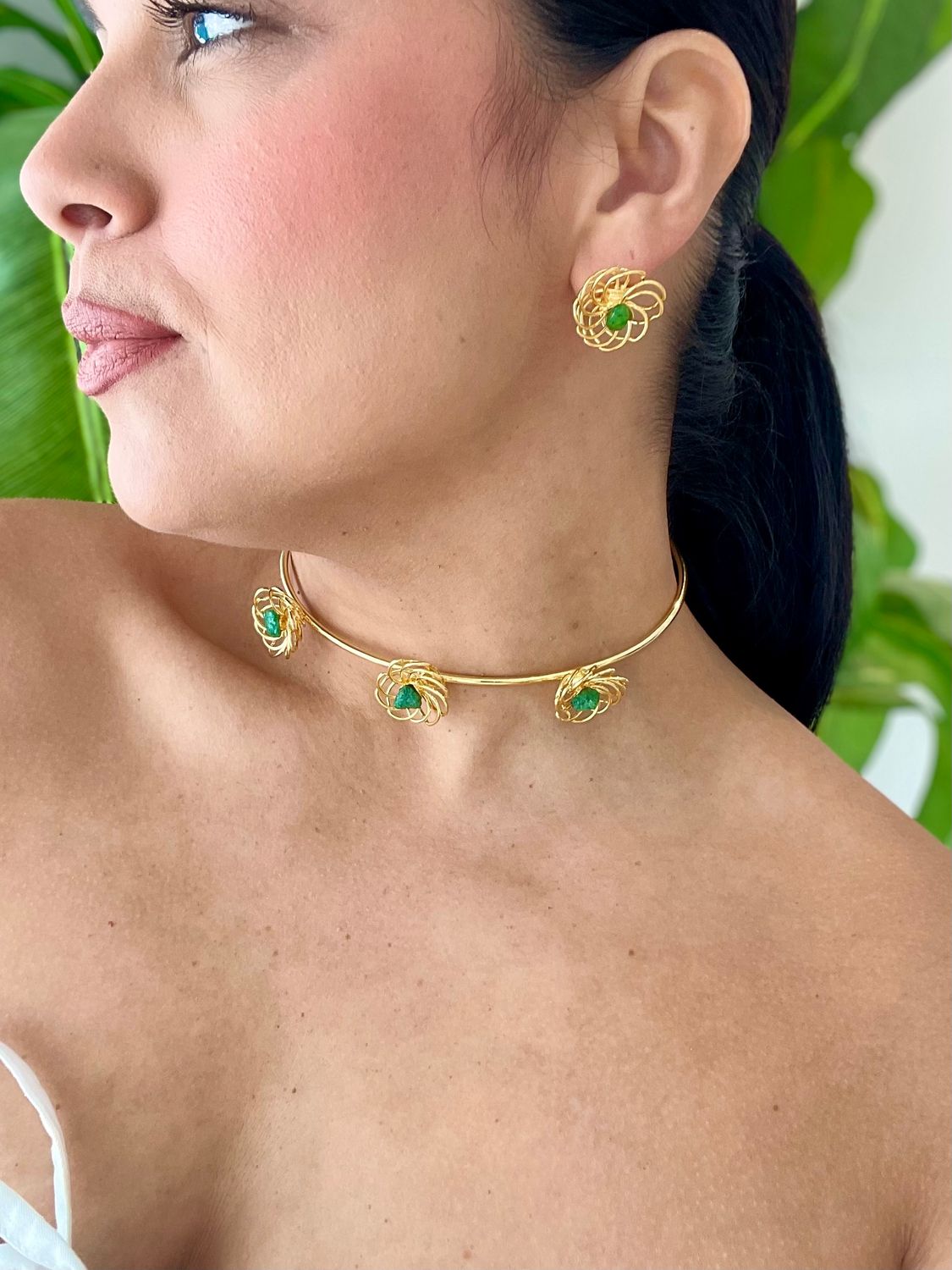 Empower Choker Set