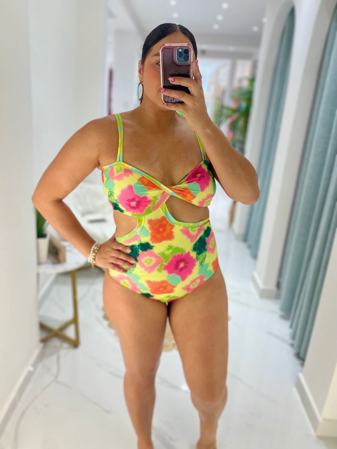Florence unique One Piece exclusive collection