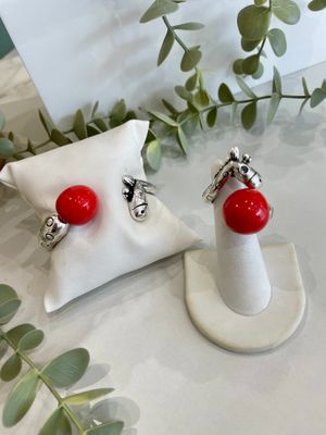 Red Giraffe Bracelet Set