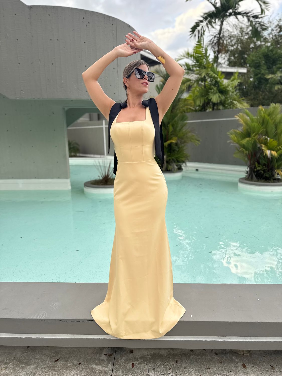Bow Elegant Exclusive Collection Dress