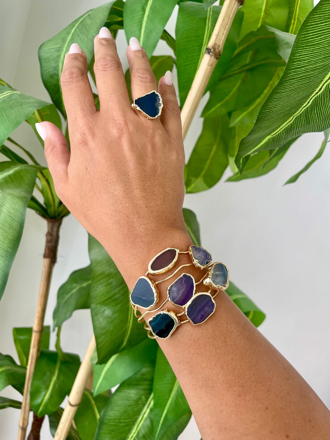 Dark Stones Bracelet Set