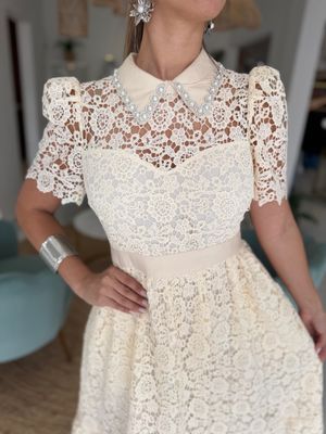 Antique Ivory Lace Chic Dress
