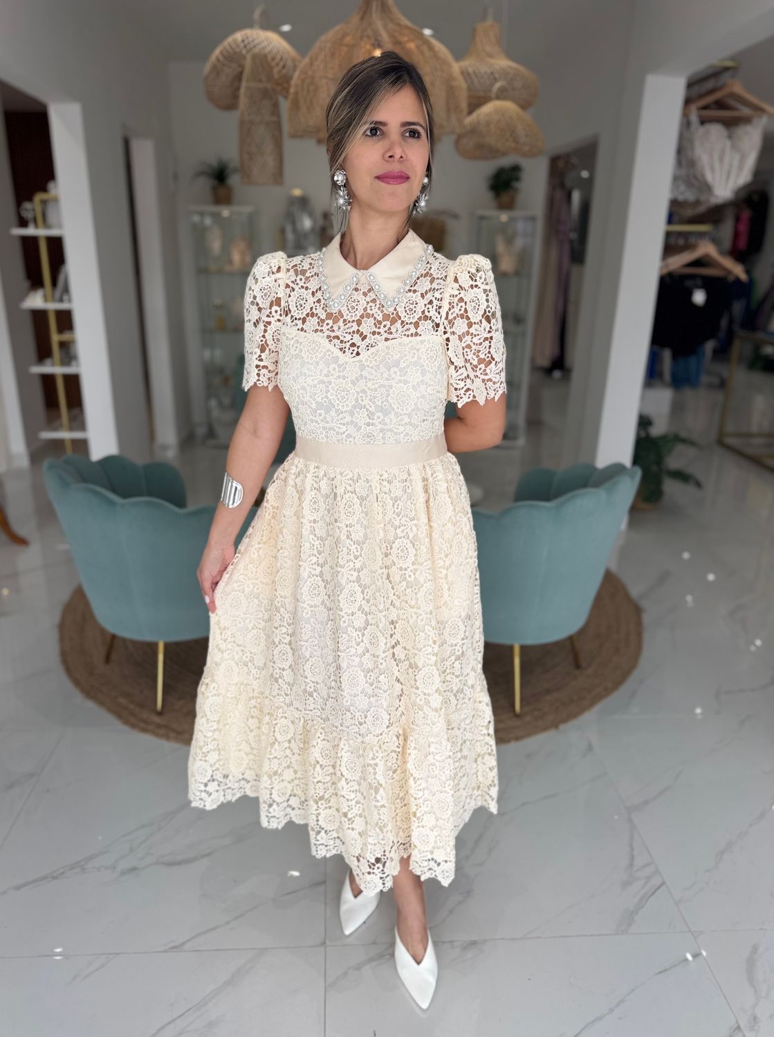 Antique Ivory Lace Chic Dress