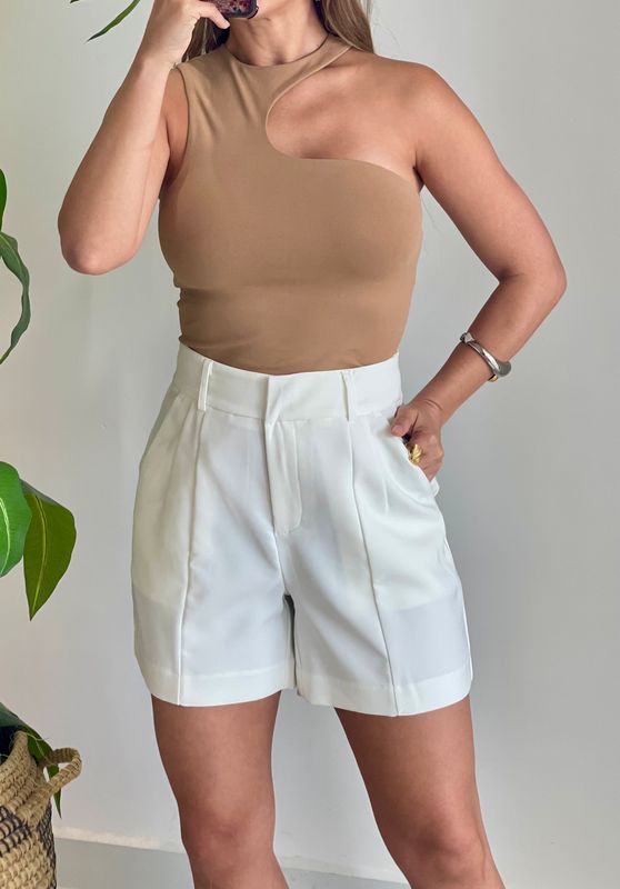 White Short Pants