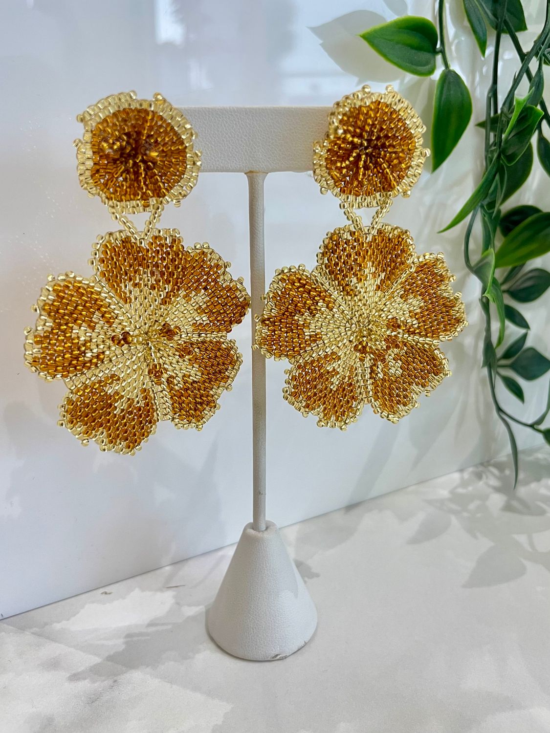 Ambar Colors Flower Earrings