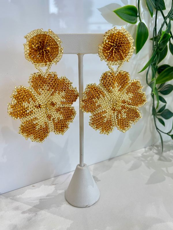 Ambar Colors Flower Earrings
