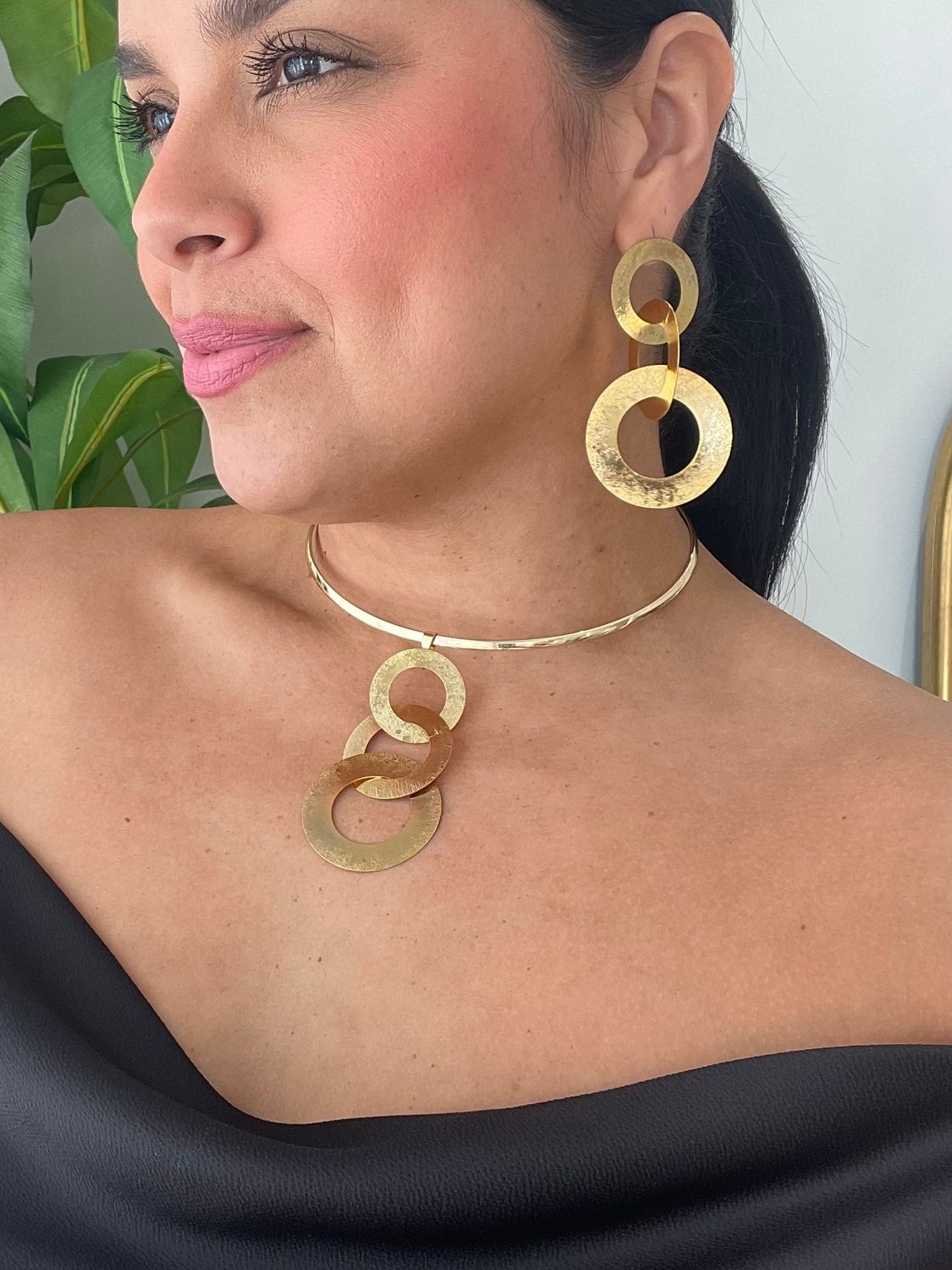 Gold Circles Necklace Set