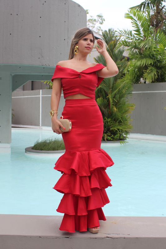 Red Ruffles Formal Skirt Set Nostrum Brand