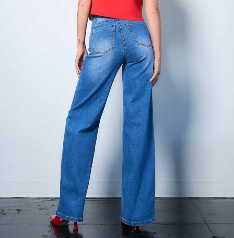 Wide Leg Jeans