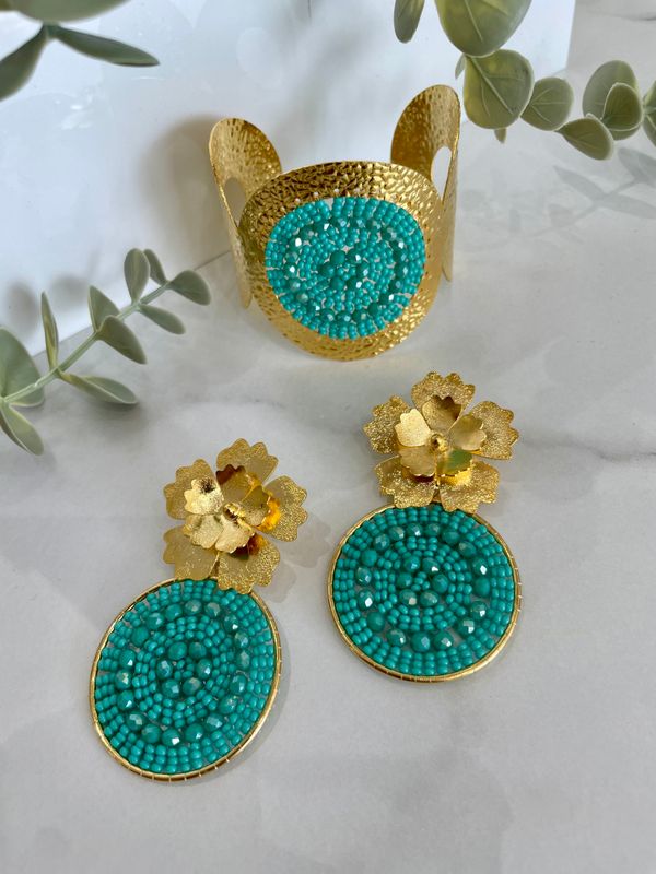 Turquoise &amp; Gold Earrings Set