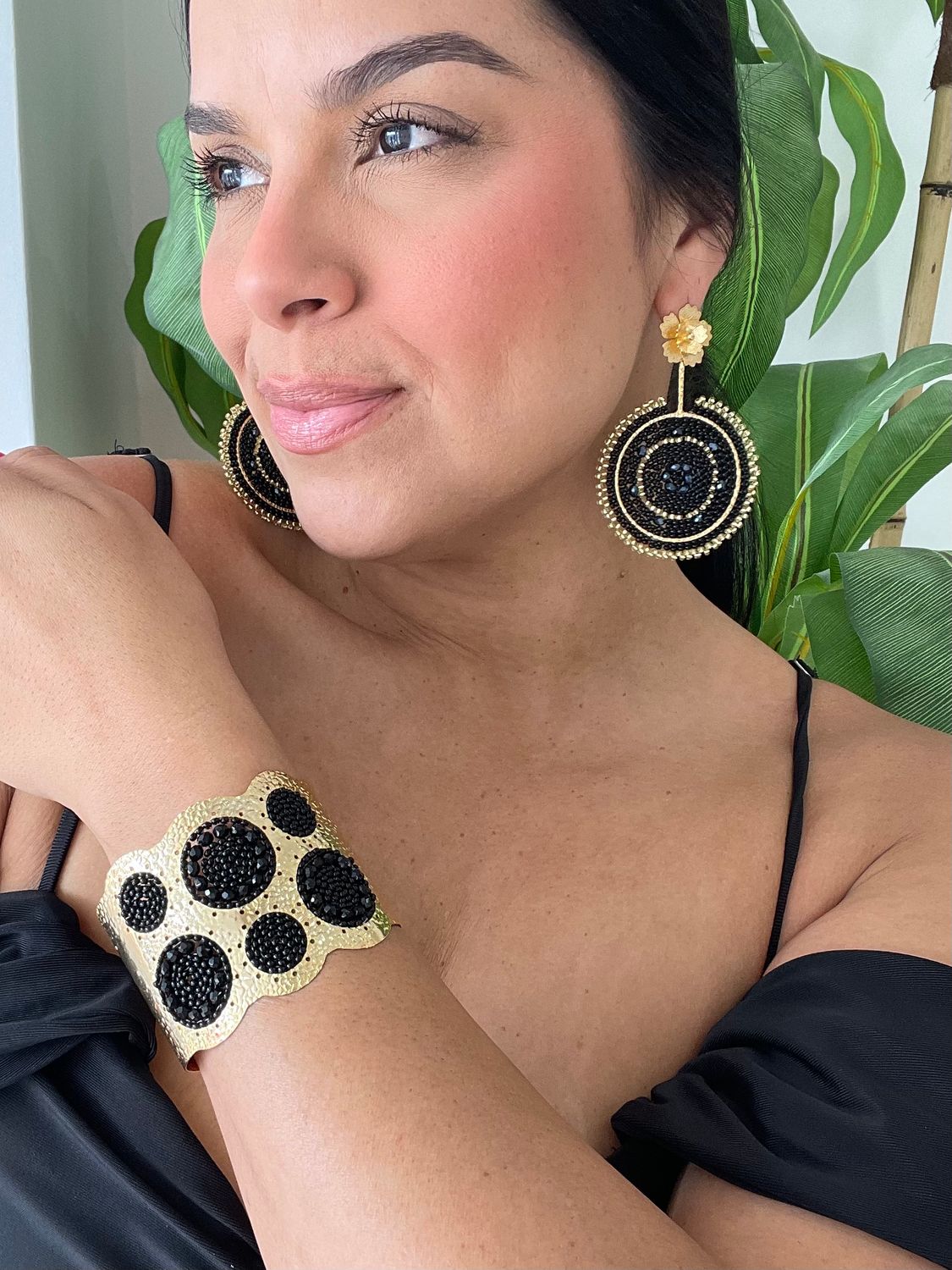 Black &amp; Gold Earrings Set