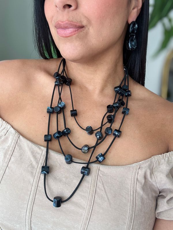 Black Casual Necklace Set