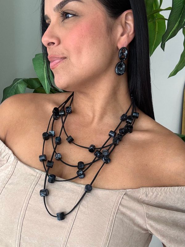Black Casual Necklace Set