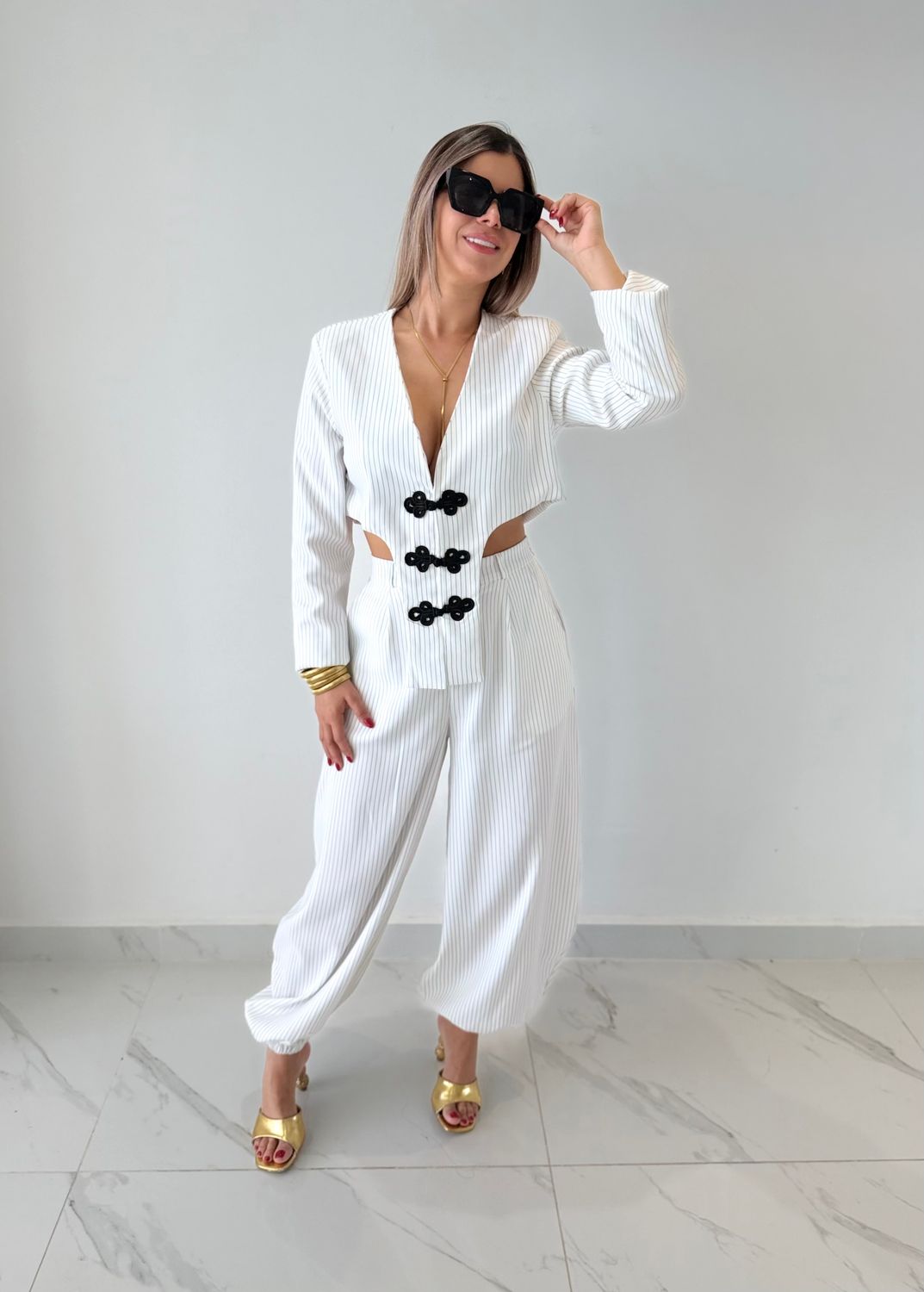 White Fashion Jogger Set