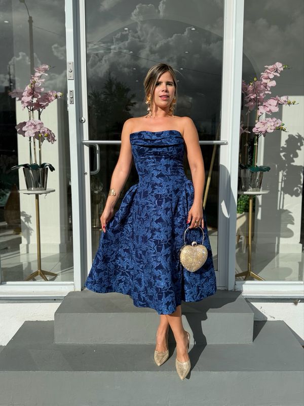 Blue Chic Strapless Midi Dress
