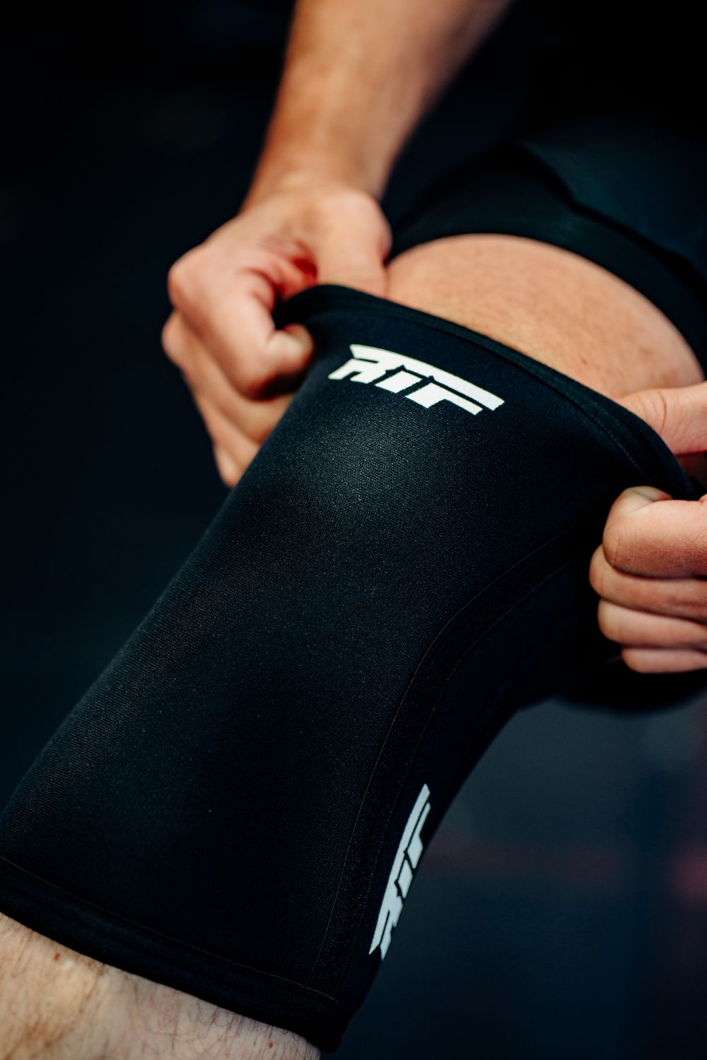 RIF Black Knee Sleeves