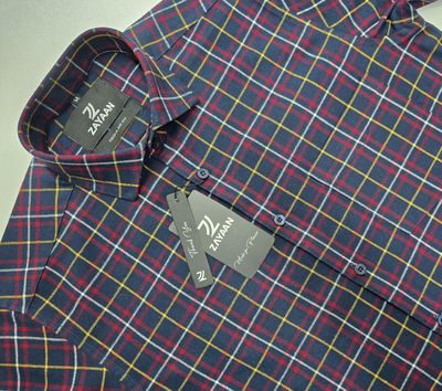 Men&#39;s Casual Shirts