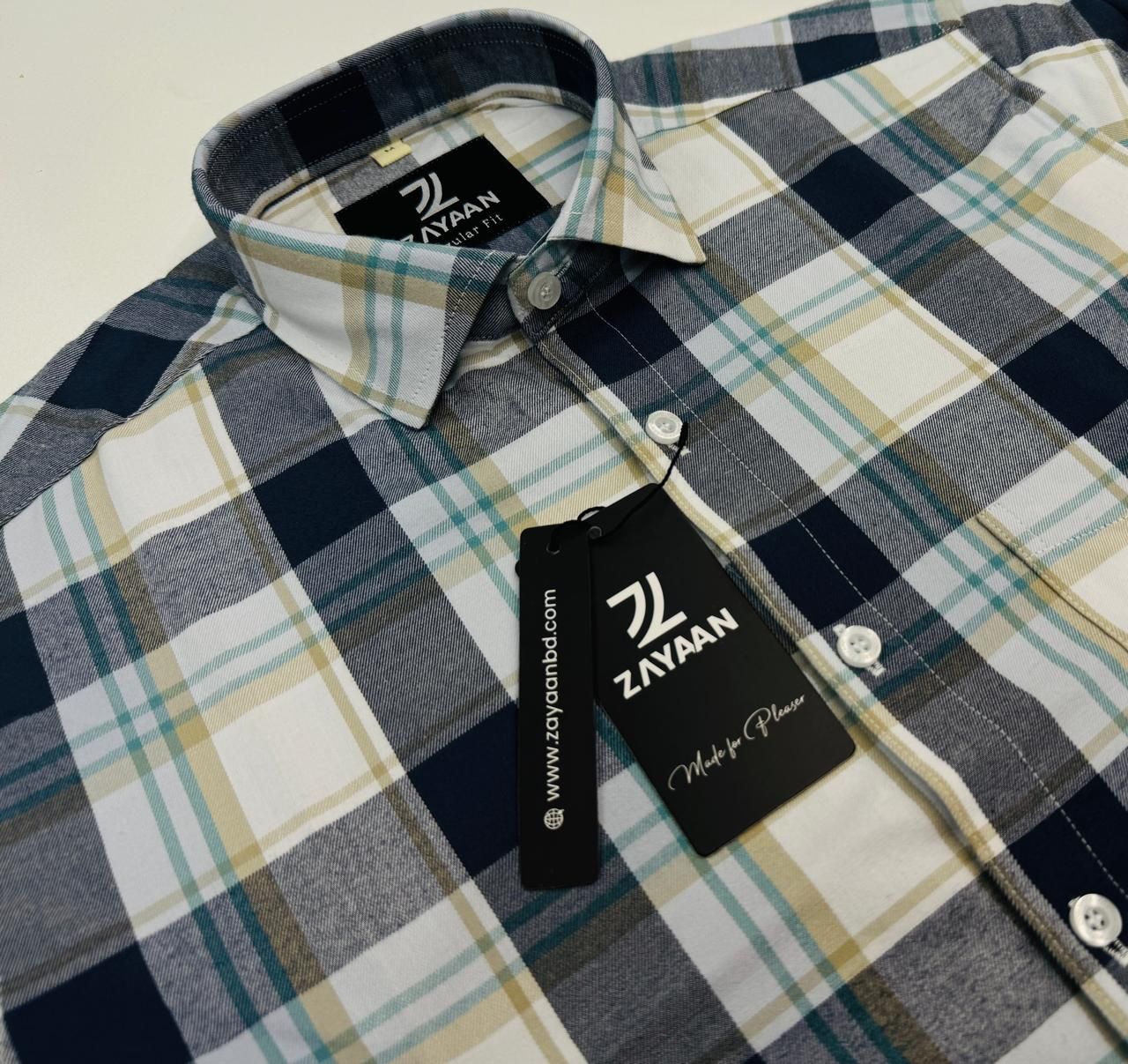 Men&#39;s Casual Shirts