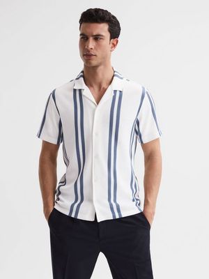 Cuban Collar Short Sleeves Shirt.