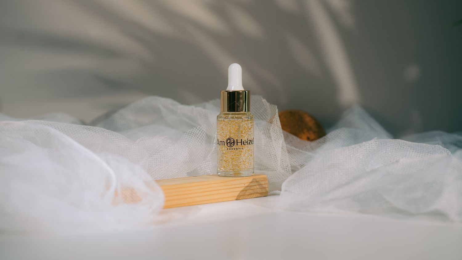 24K Gold Essence serum