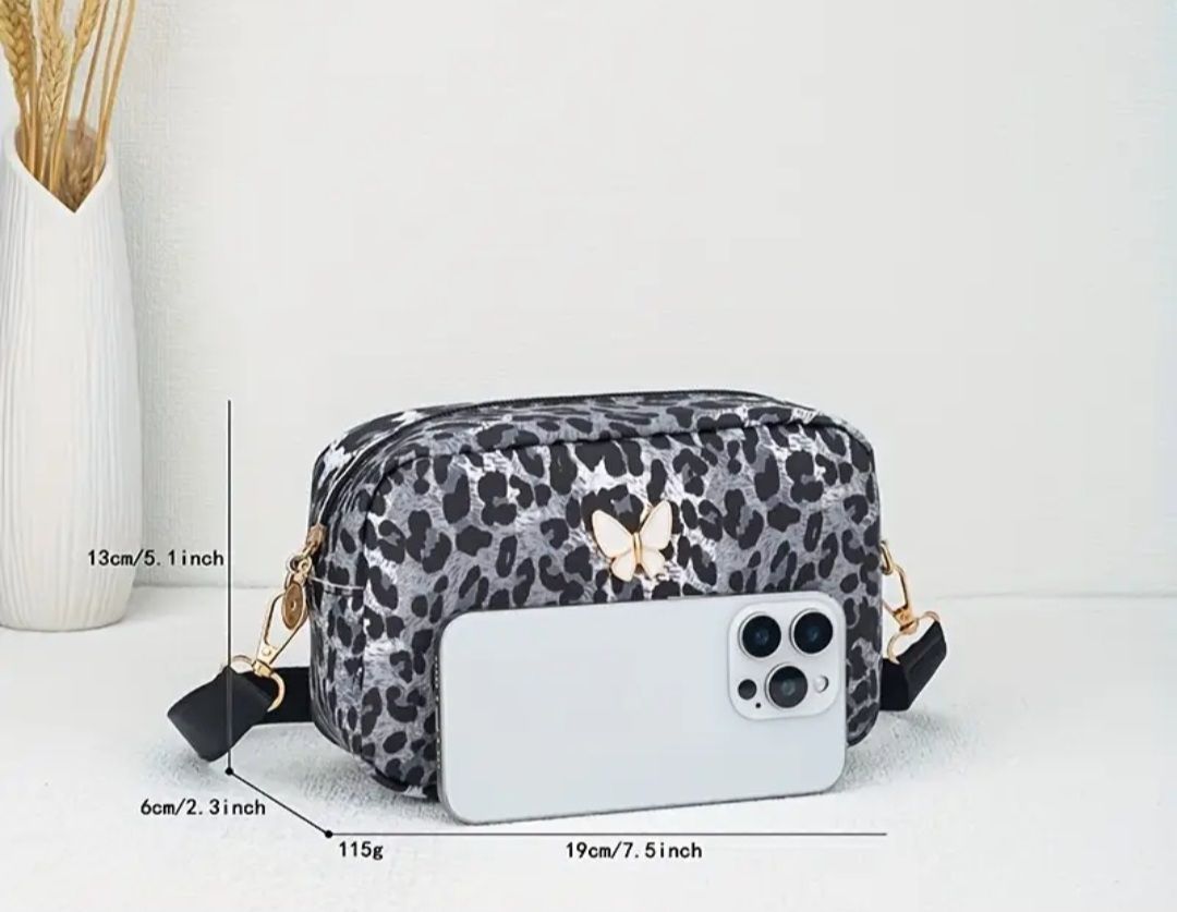 Leopard handbag