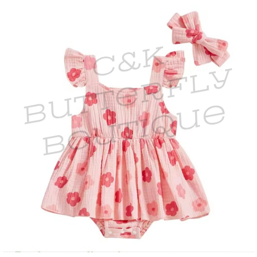 Baby flower outfit