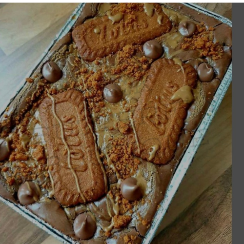 Biscoff brownie tray