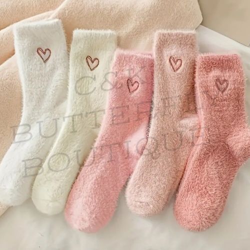 5x fluffy socks