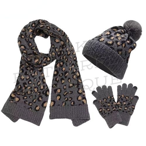 3-Piece Leopard Knit Winter Set – Hat, Scarf &amp; Touchscreen Gloves