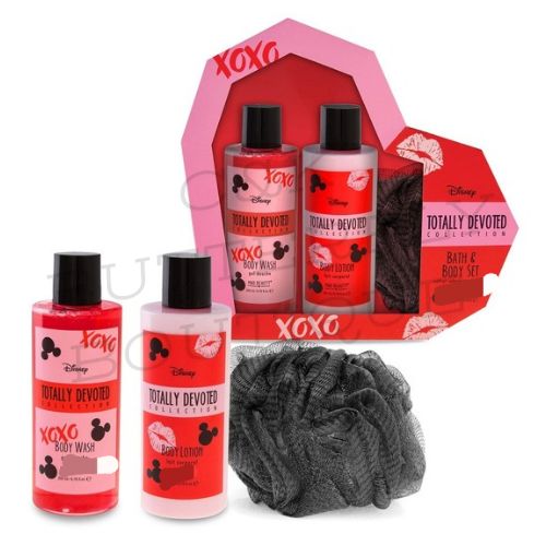 Disney Minnie Mickey Totally Devoted Pamper Set