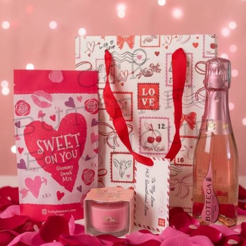 A Little Love Valentine’s Gift Bag