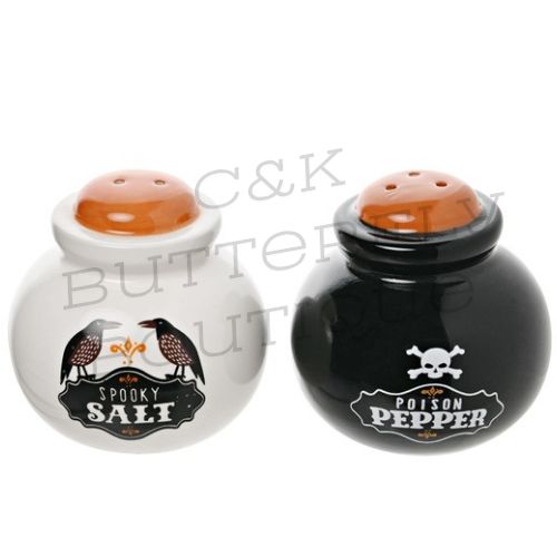 Hocus Pocus Mini Spell Cauldron Salt &amp; Pepper Shakers